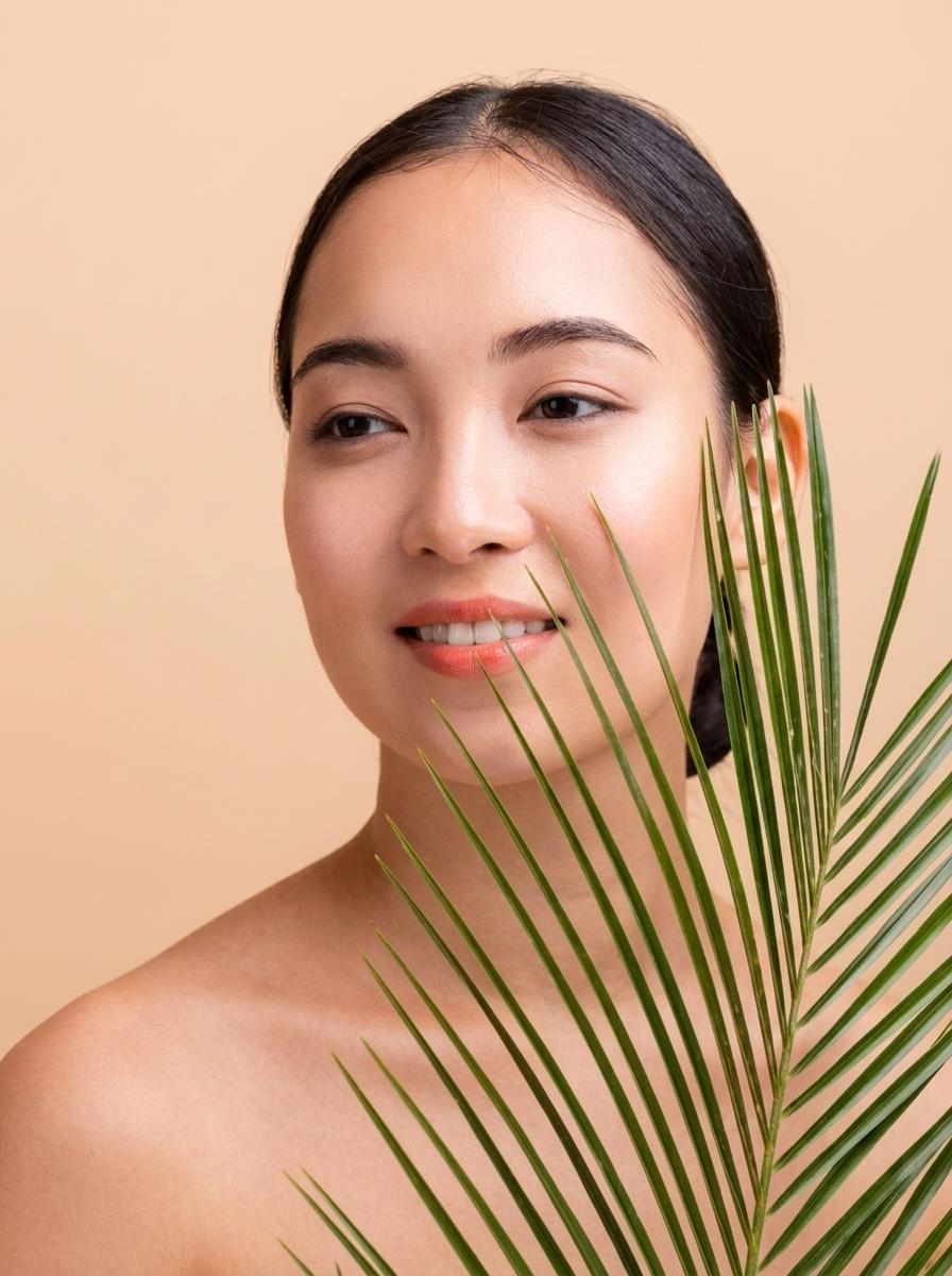 Peningkatan Tone Kulit Putih Alami dengan Antioksidan Herbal ecowhite®